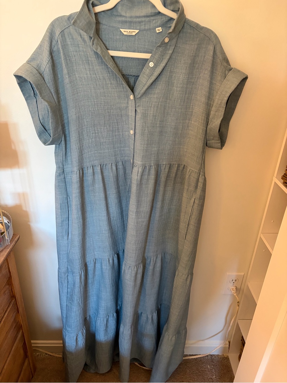 Max Studio Light Blue/green Tiered Button-Front Maxi Dress - Picture 3 of 4